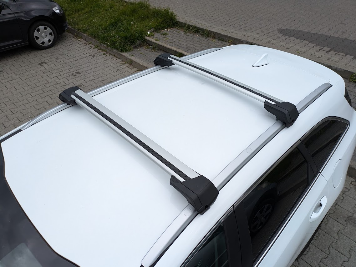 Bagażnik dachowy Mont Blanc Xplore Kia Ceed